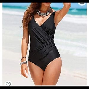 NWT 1-piece tummy control frt wrap rushed backless